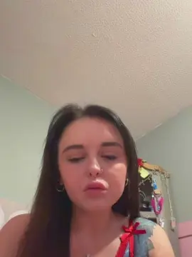 NiccyCherry  live sex cam