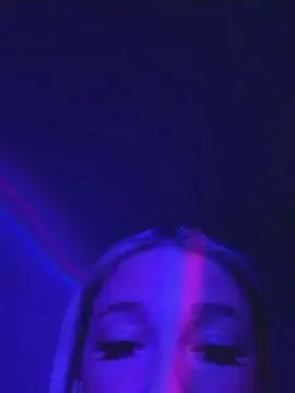 Juicycoco1  live sex cam