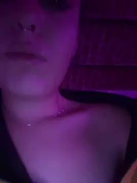 BabyBratz04  live sex cam
