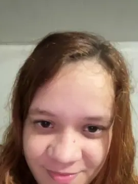 Ruivinhaxx18  live sex cam