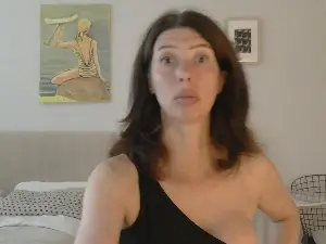 Whitequeen88  live sex cam