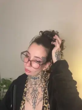 Rebeka_ok  live sex cam