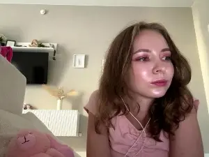 ZulaLoncaric  live sex cam