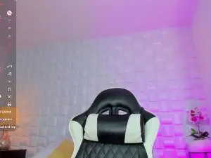 Iris_torrezz  live sex cam