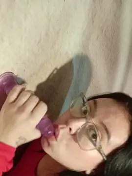 EmiilyCooper_  live sex cam