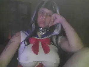 BrokenFang_  live sex cam