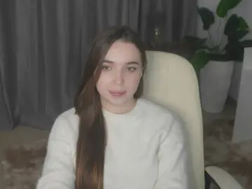 ElayneButzen  live sex cam