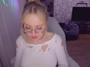 ElinOceanX  live sex cam