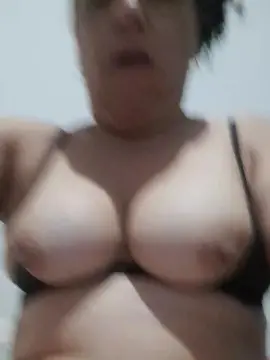 Geu48  live sex cam