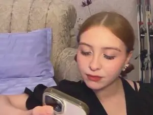 MechelleErfert  live sex cam