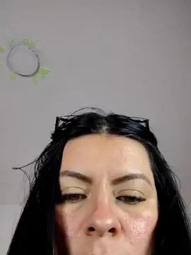 Luna_asmr  live sex cam