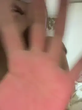 Laurabunny6  live sex cam