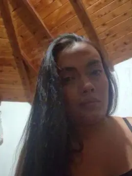 Lau206  live sex cam