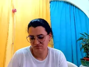 Marilyn_Garcia  live sex cam