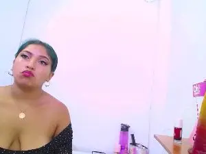 Valentina_rose5  live sex cam