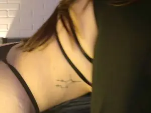 Agatha9x  live sex cam