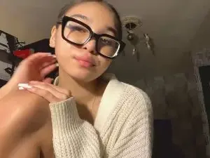 EllenaRenzulli  live sex cam