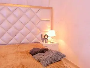 Brittany069  live sex cam