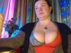Laraluxe  live sex cam