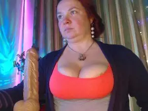 Laraluxe  live sex cam
