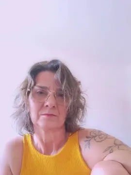 Bellaju  live sex cam