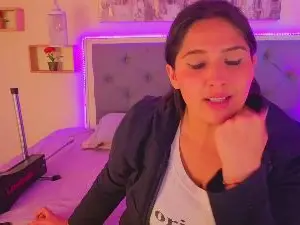 Emily_leinner  live sex cam