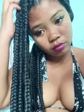 Camilla5  live sex cam
