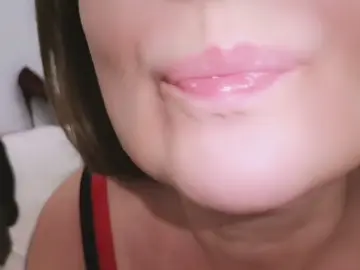 LadyTransy  live sex cam