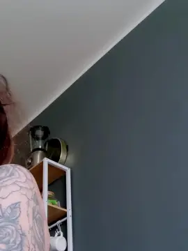 Lola9444  live sex cam