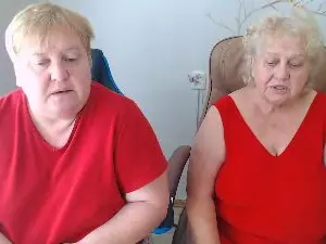 MammiXX  live sex cam