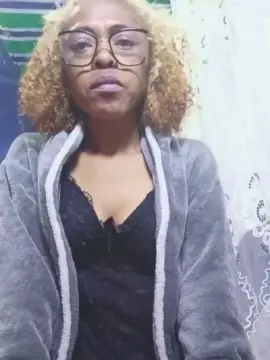 Mandyysexy  live sex cam