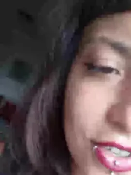 Meeamor73  live sex cam