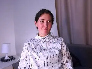 VioletKizewski  live sex cam