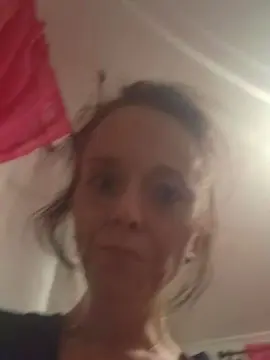 Ember_woods  live sex cam