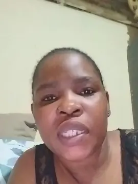 Sexysmille69  live sex cam