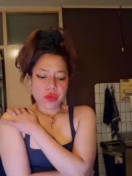 Tikie4u  live sex cam