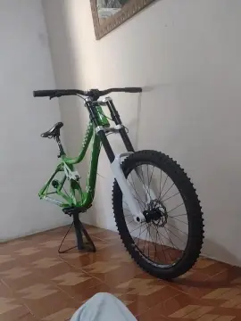 DuhMXLife  live sex cam