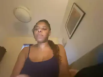 Pretty_P  live sex cam