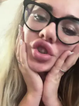 Rossitap  live sex cam