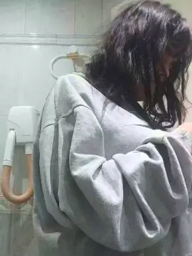 Oliviacarolina2  live sex cam