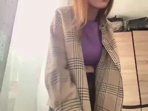 RobertoMaaske  live sex cam