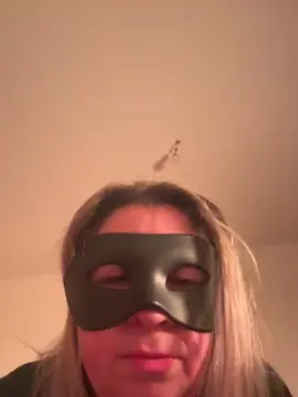 Shee_ra  live sex cam