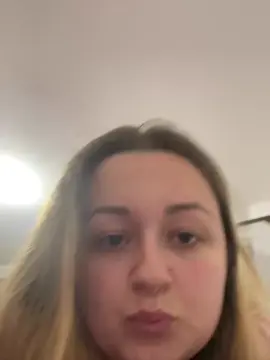 Aniri22  live sex cam