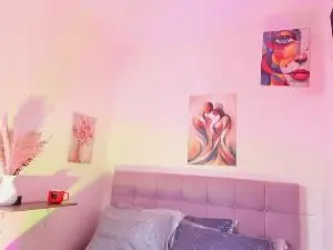 Fiorella_wish  live sex cam
