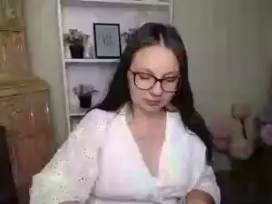 _LiliaFendi  live sex cam