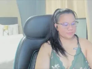 Auroramaze88  live sex cam