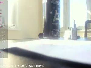 Issa_lemony  live sex cam