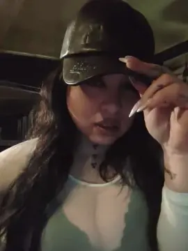 Gatittaflow  live sex cam