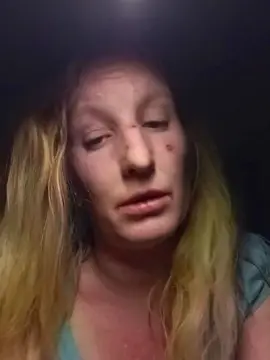 Lablonde8  live sex cam