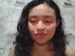 Suuri  live sex cam